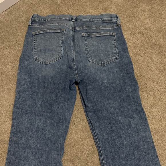 LOFT Mid-Blue Wide-Leg Jeans with Raw Hem - Picture 6 of 7